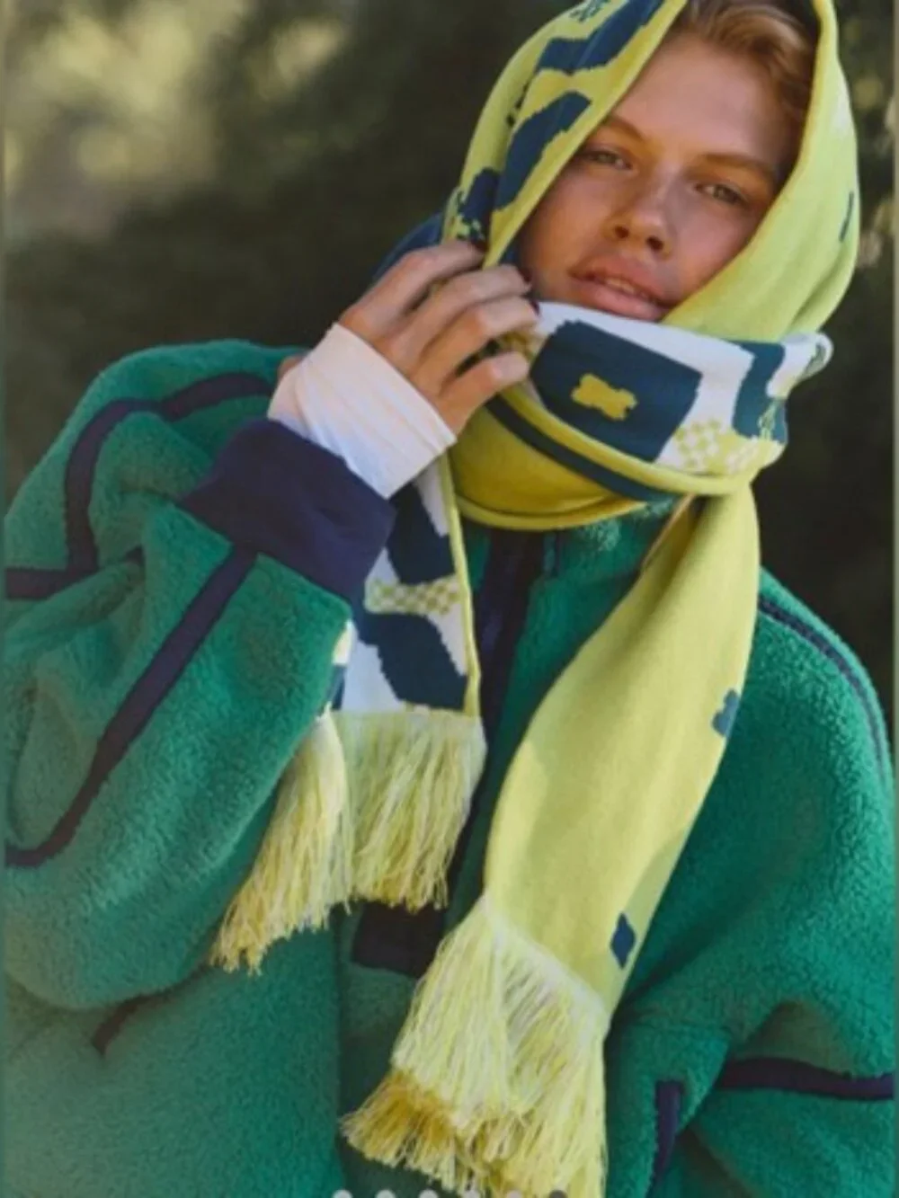 NWT free people movement Big League Reversible Scarf in Honeydew/Chartreuse